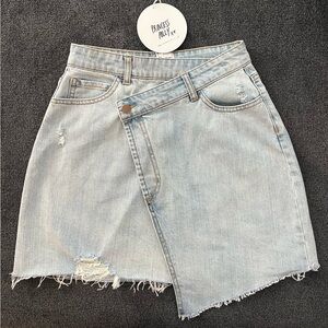 NWT Princess Polly Light Wash Asymmetrical Denim Mini Skirt